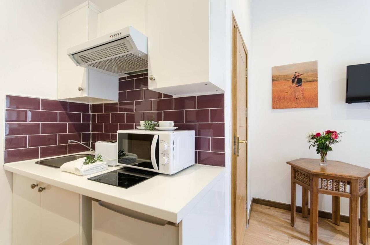 Kempsford House Apartment