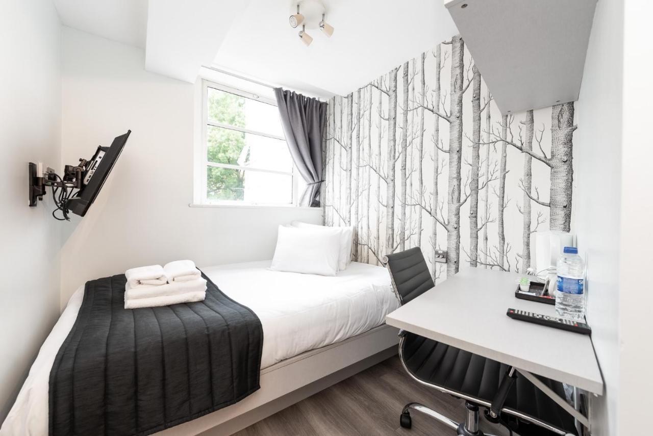 The Dome Acton Apartment London