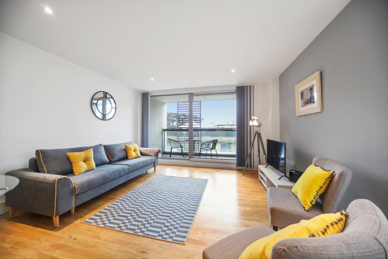 Apartment 2 Bed Executive Near Camden Market Free Wifi London