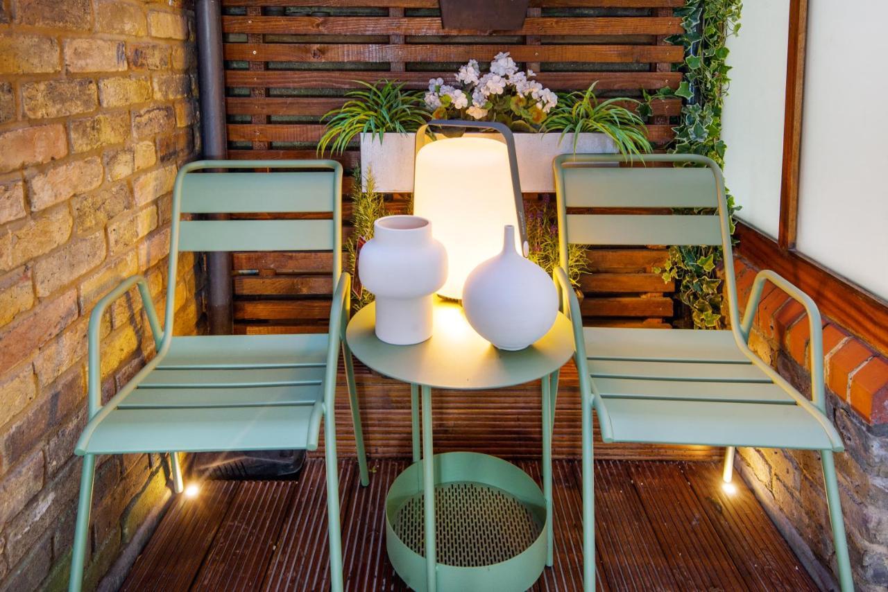 Arcore Premium Monmouth Street London