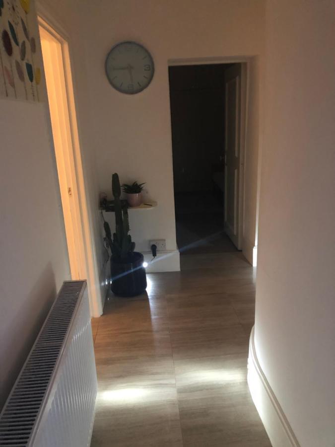 2 Bedroom Close To Camden Town *