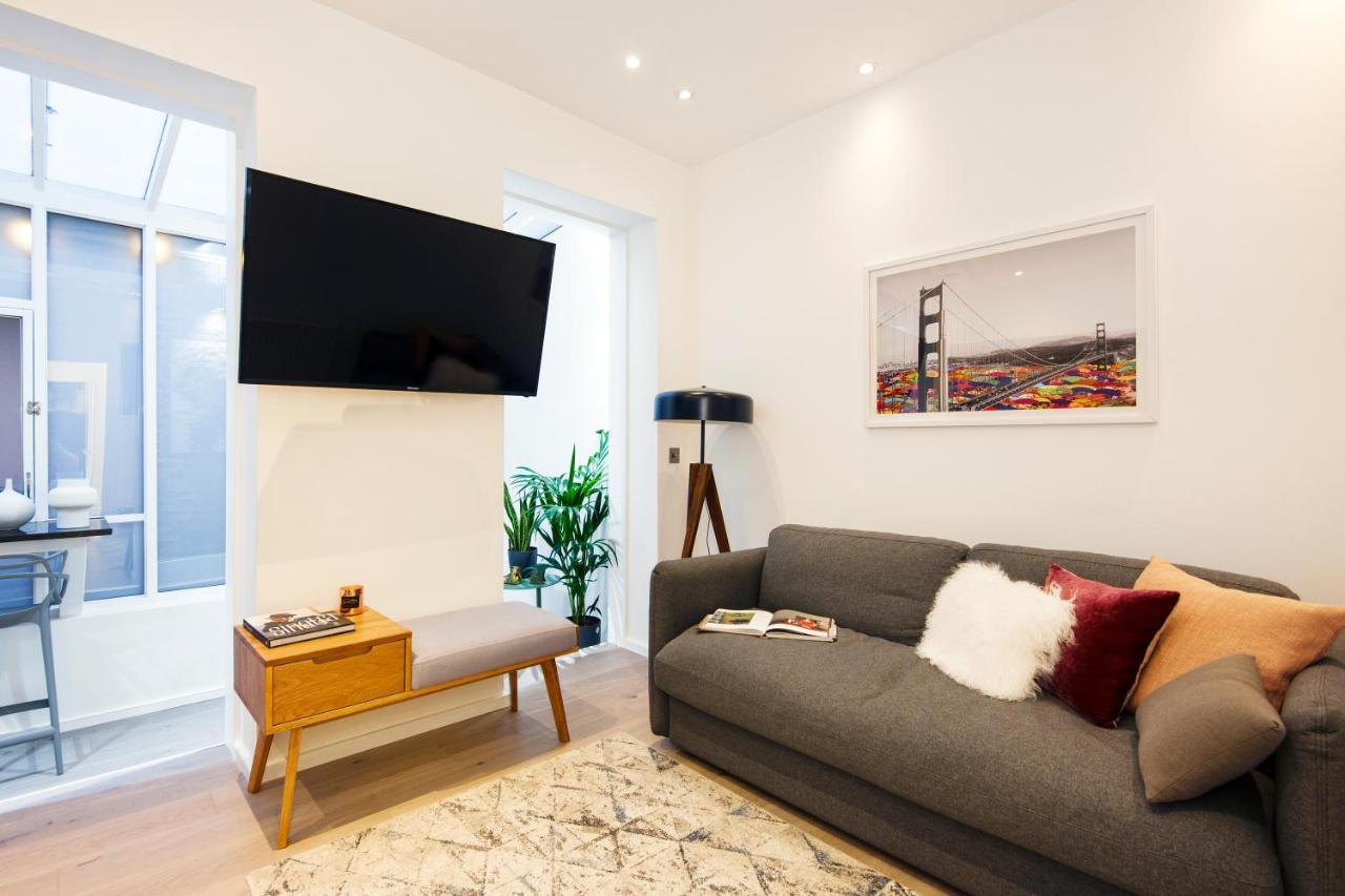 Arcore Premium Monmouth Street * London