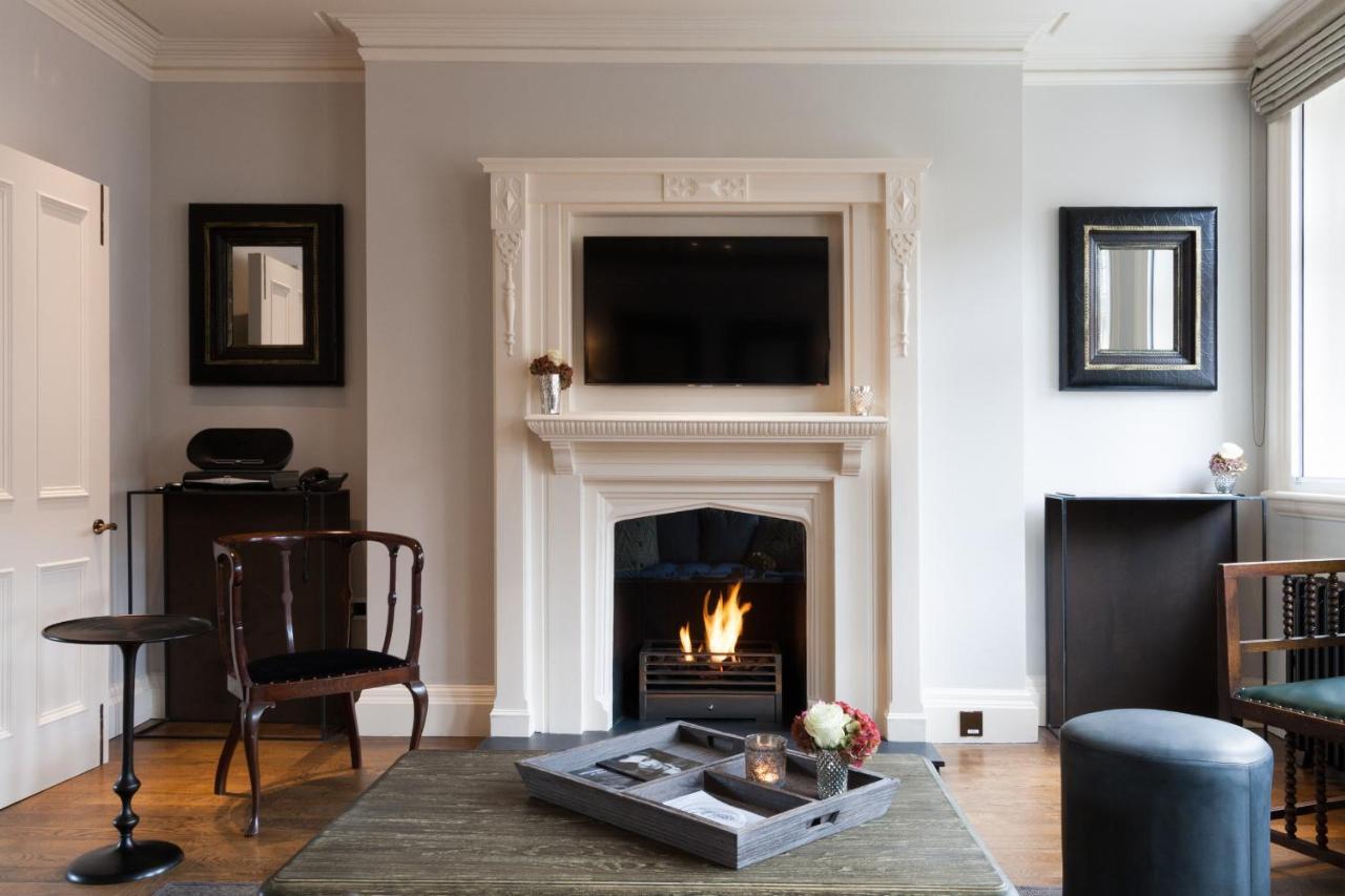 Stylish Mayfair Penthouse Next To Hyde Park Apartment London