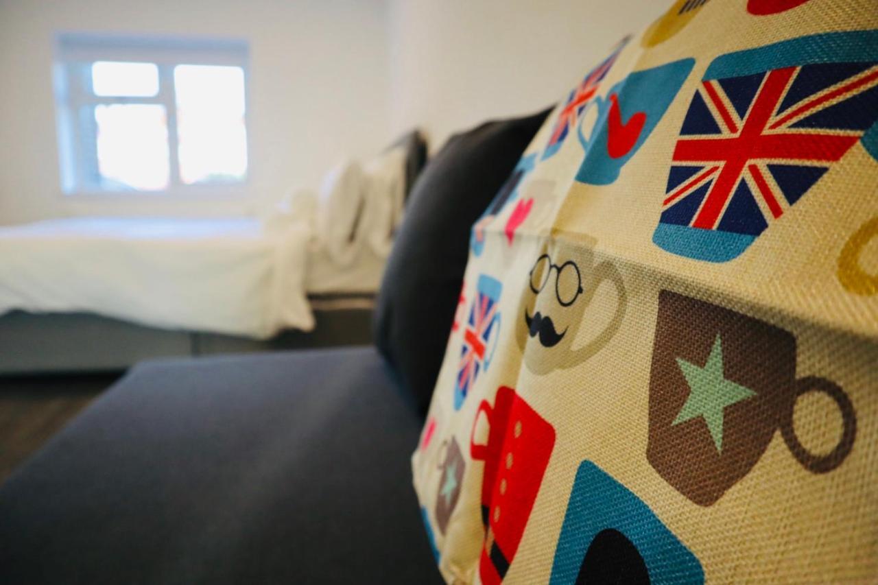 Luxury Near Wembley Stadium, Wembley Arena, Designer Outlet Apartamento