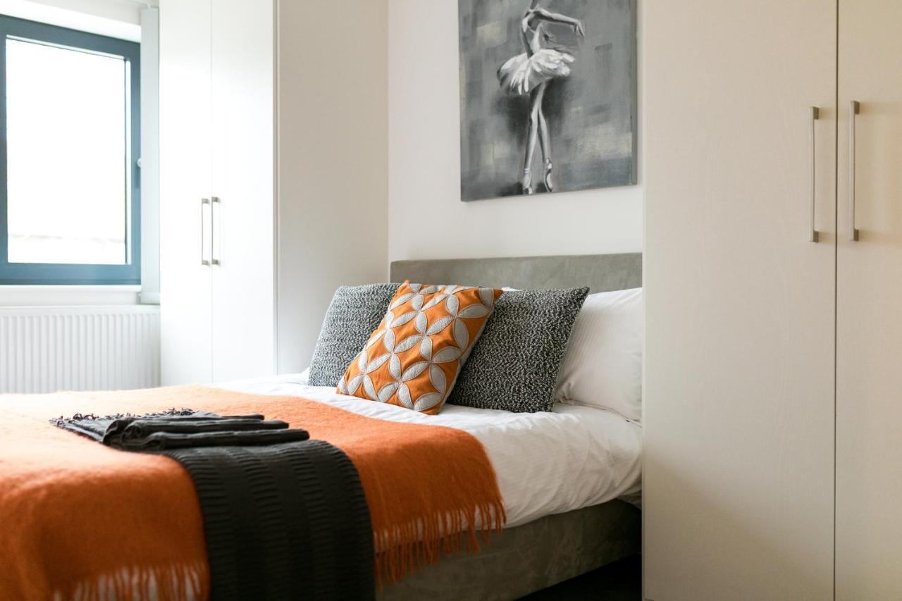 Crystal Aparthotel *
