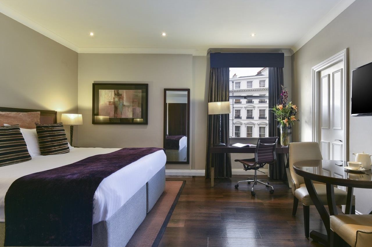 Aparthotel Fraser Queens Gate 4*