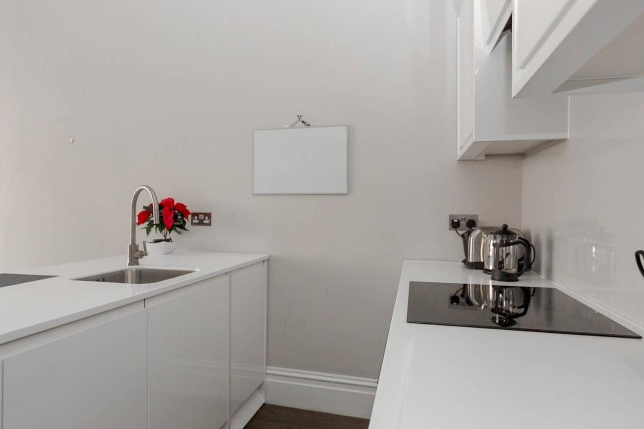 Apartment Modern 1br Period In Kensington London