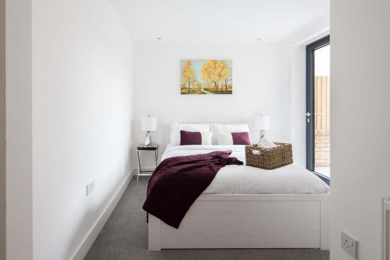 Crystal Aparthotel