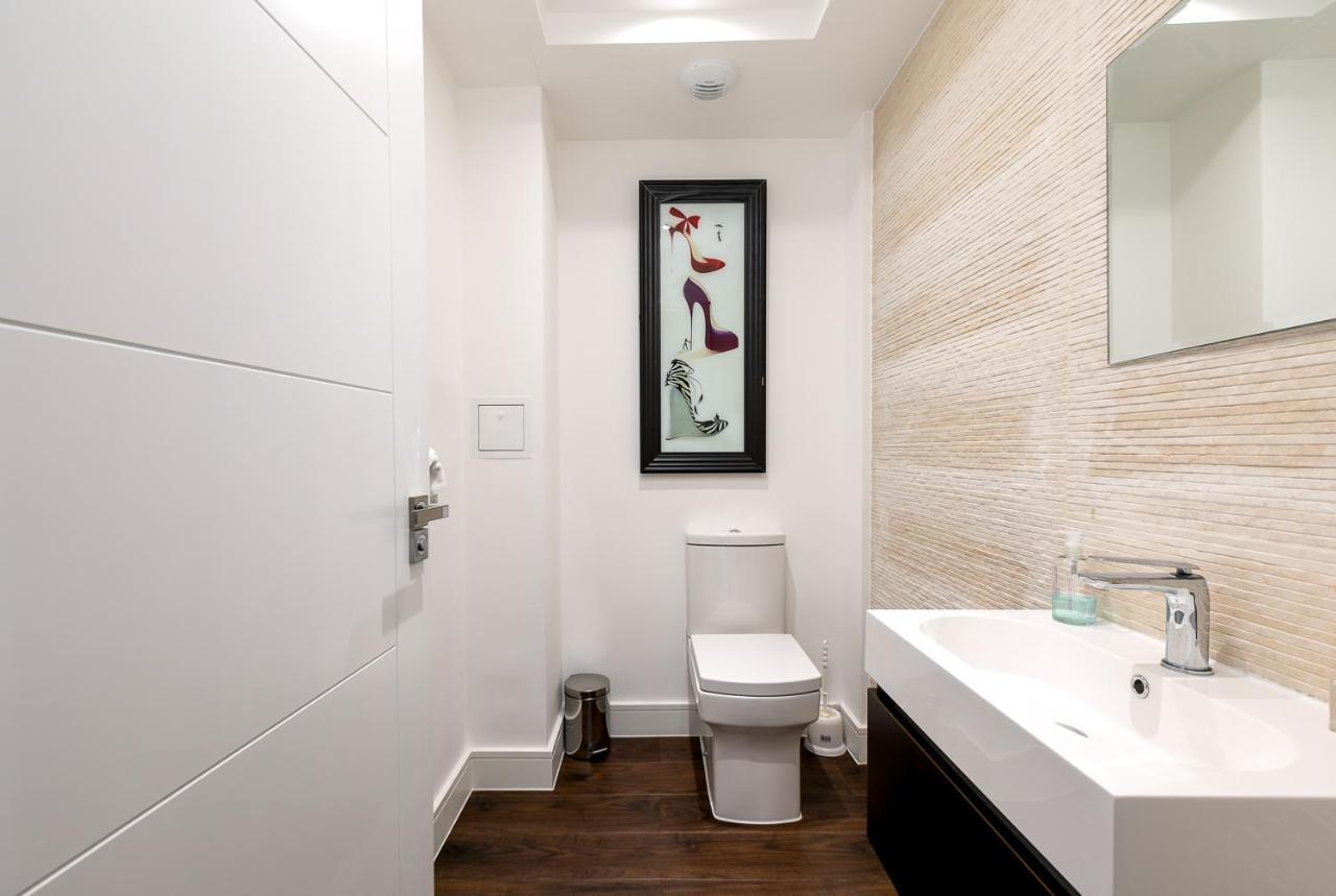 Crystal Aparthotel *