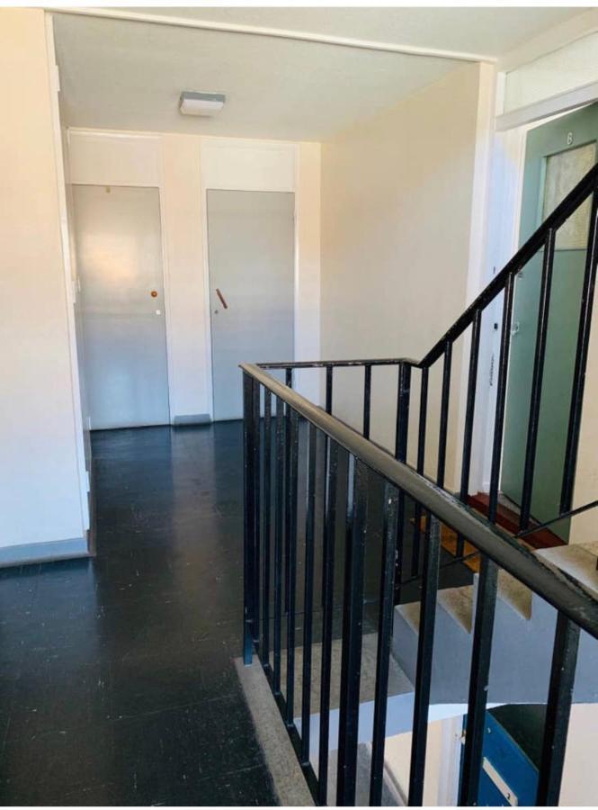 Lovely One Bedroom In Stratford Apartment