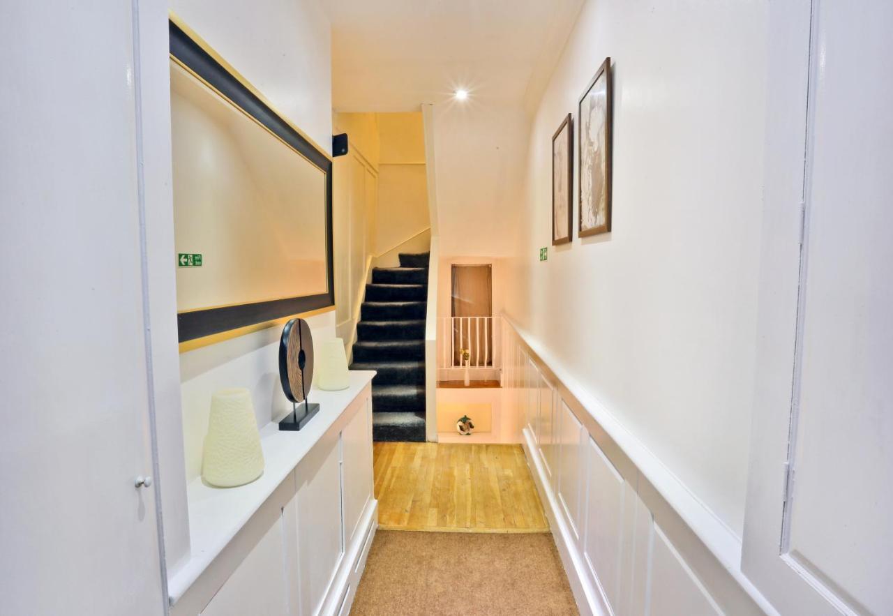 Covent Garden Suites * London