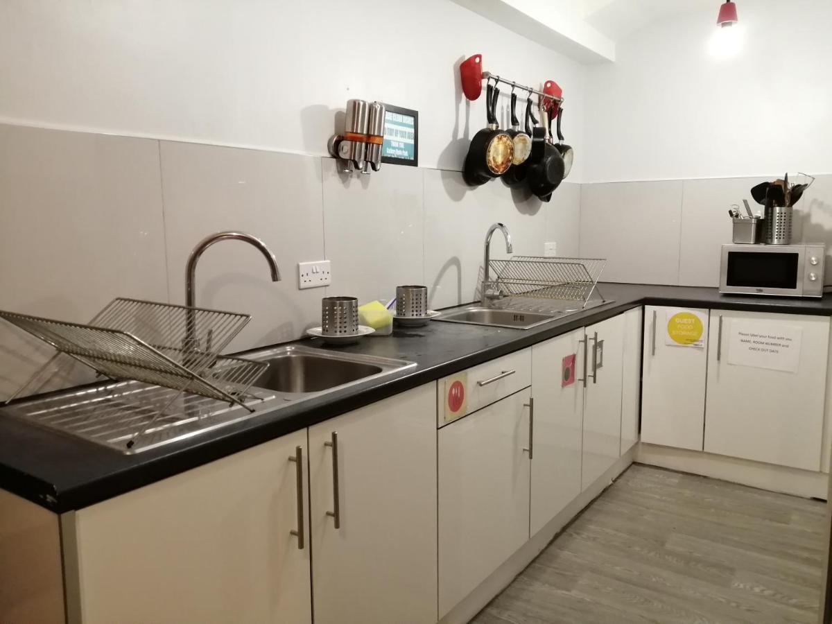 Gallery Hyde Park Albergue