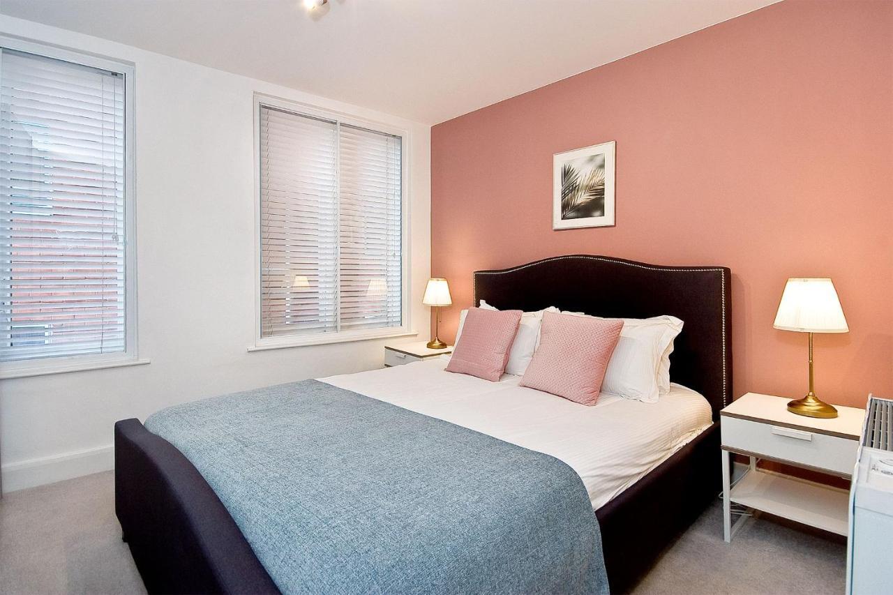Holiday home Mulberry Flat 6 - Two Bedroom 3rd Floor By Living London