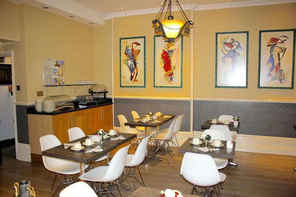 Columbus Hotel London