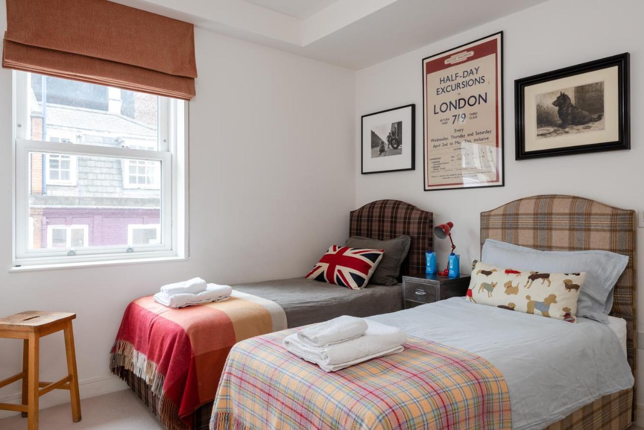 Rock Paper Scissors Apartment