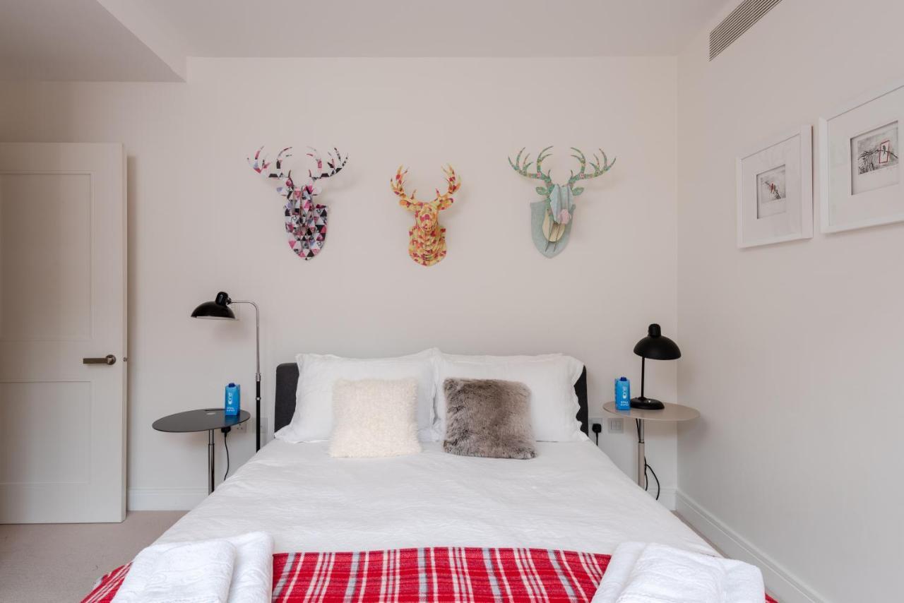 Rock Paper Scissors Apartment London