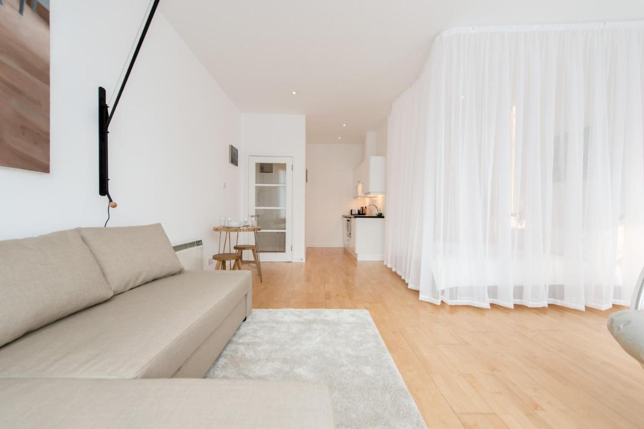 The Charterhouse, Farringdon, By The Design Traveller Apartment
