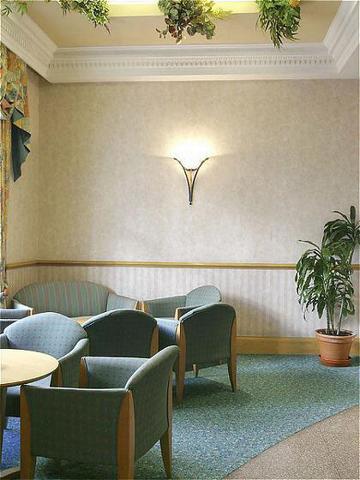 Express Victoria By Ihg London