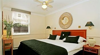 Collingham Serviced Aparthotel 4*