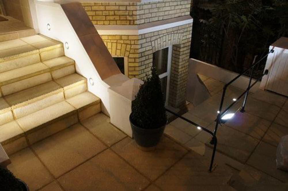 Sapphire Hotel London