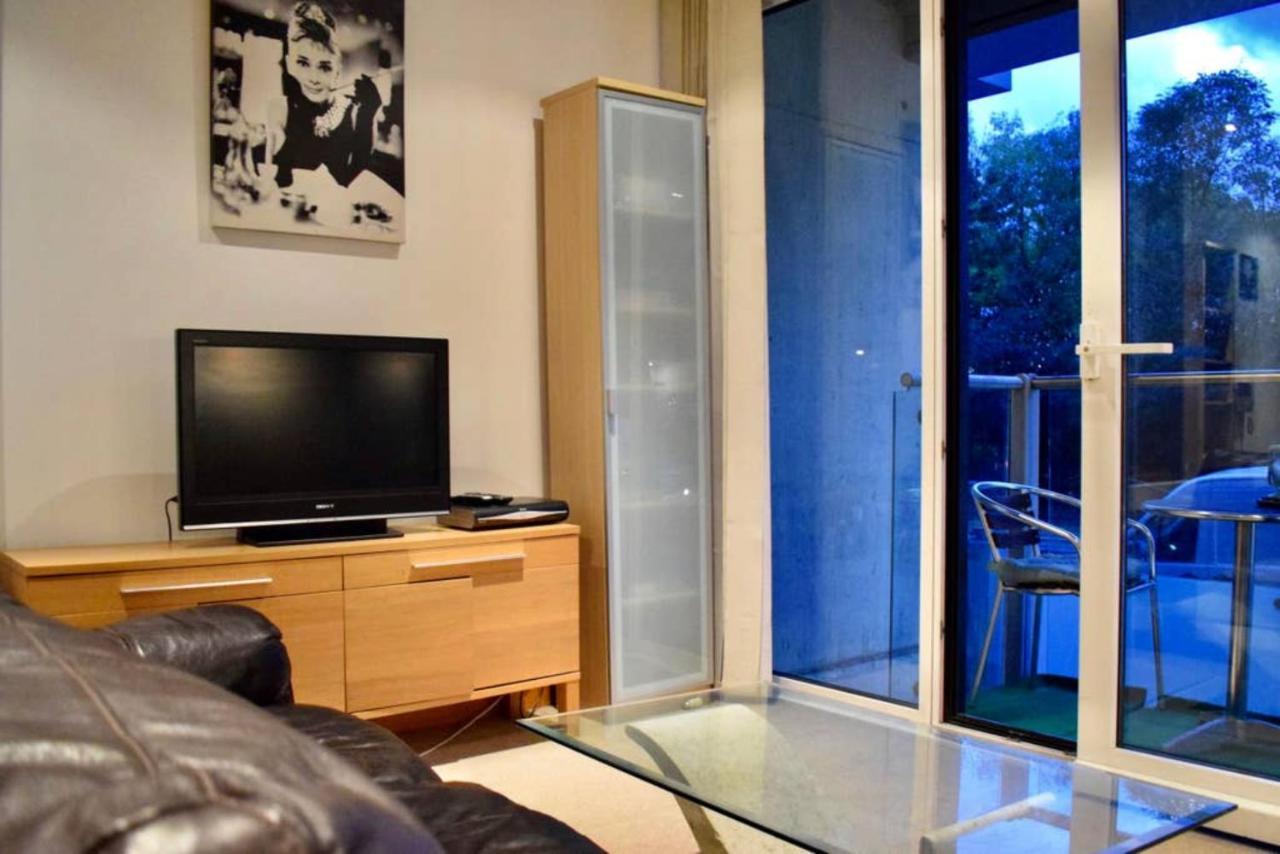 Apartment Minimal With Views Over Battersea Park *