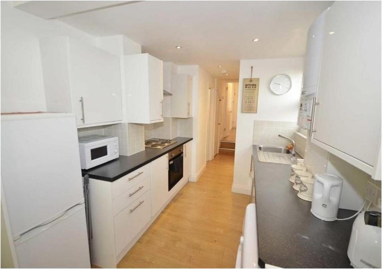 Premier Contractors North * Londres