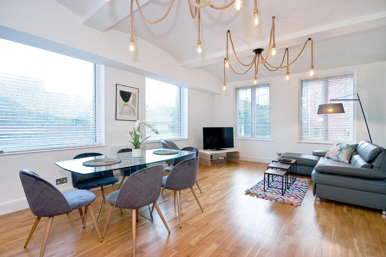 Mulberry Flat 4 - Two Bedroom 2nd Floor By Living Ferienhaus *