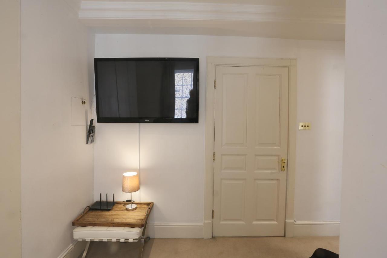 Piccadilly Circus Suites Apartment London