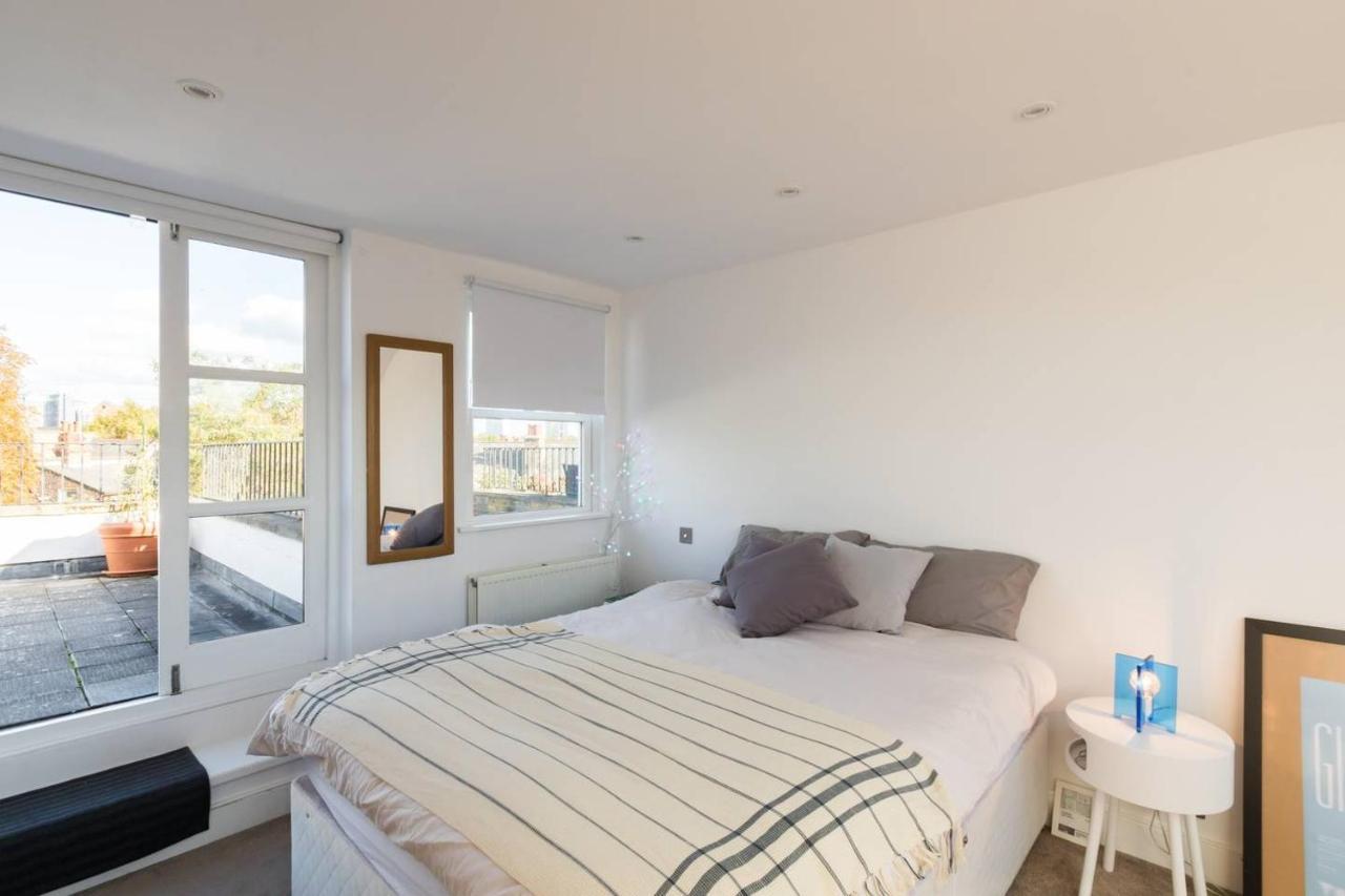 Fabulous 4-bed House In Fulham With Garden! Holiday home