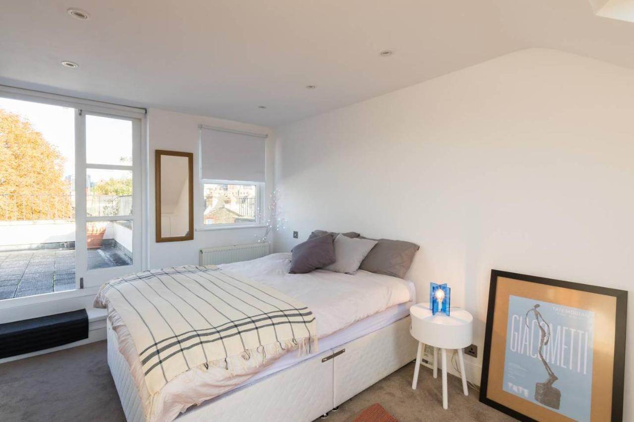Fabulous 4-bed House In Fulham With Garden!
