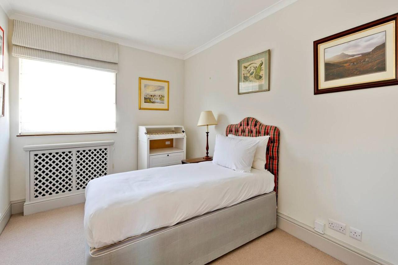 Bright 2-bed In Fashionable Chelsea Apartment