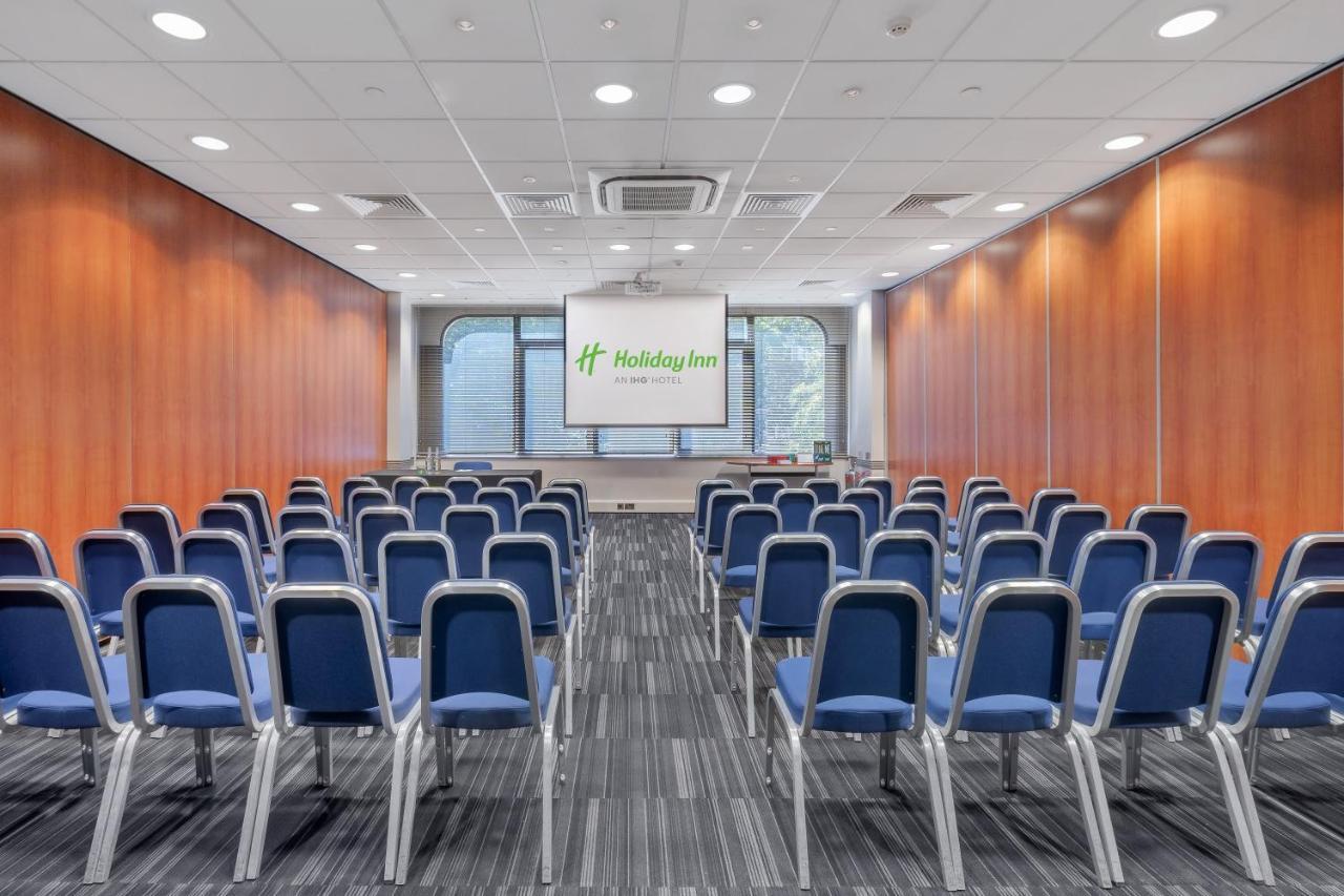 Hotel Kensington Forum, An Ihg London