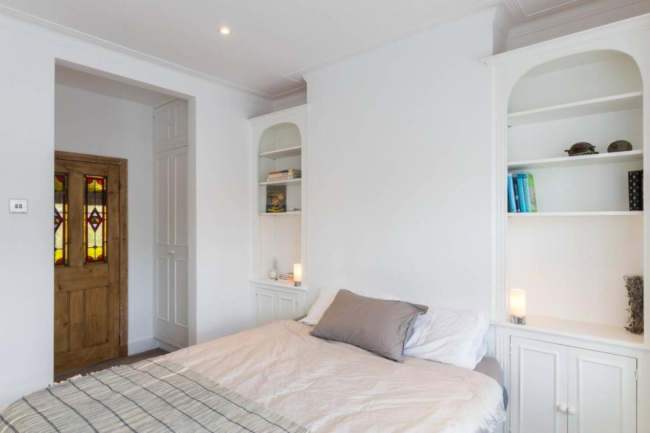 Holiday home Fabulous 4-bed House In Fulham With Garden! London
