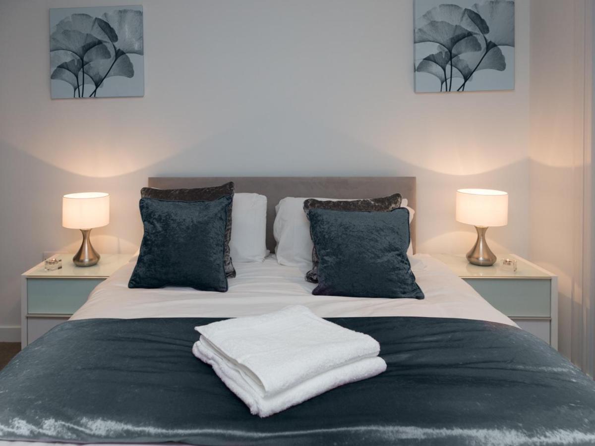 Apartment Deluxe *