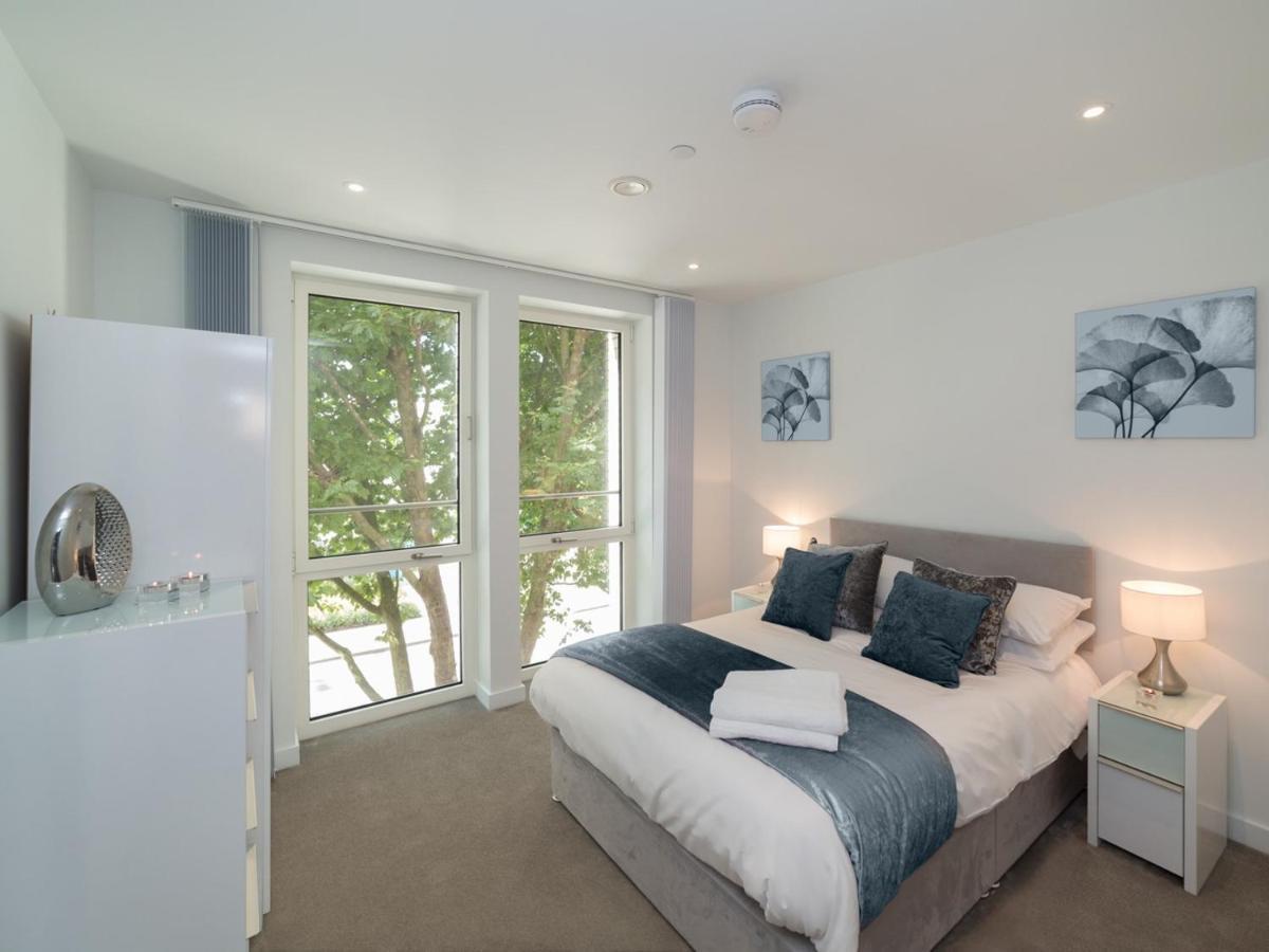 Apartment Deluxe *