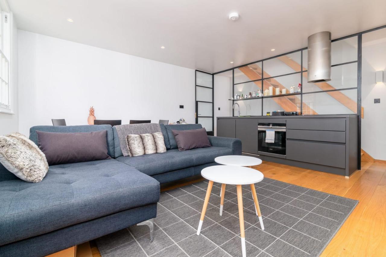 Guestready - Mews House - Spacious 2br In West Kensington Holiday home London
