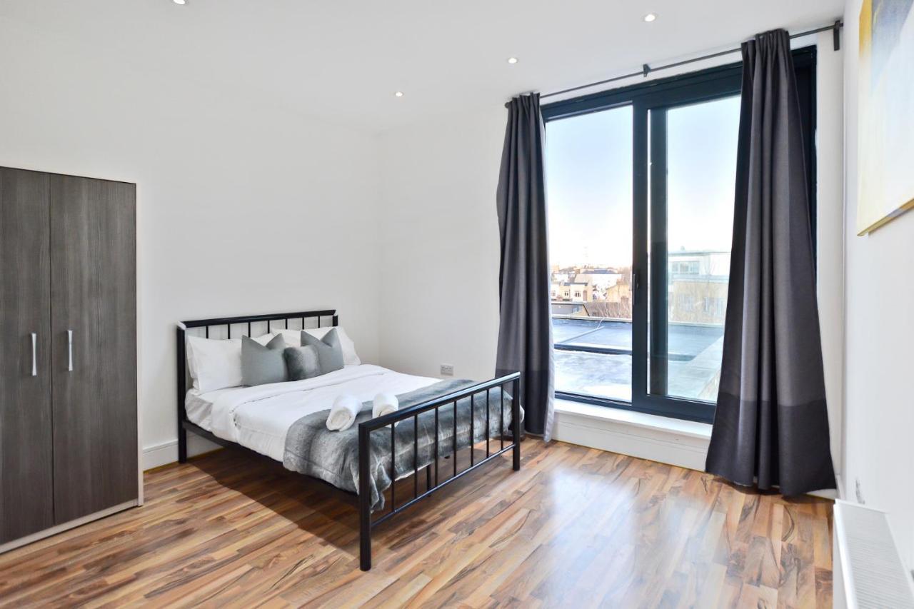 Luxury * London