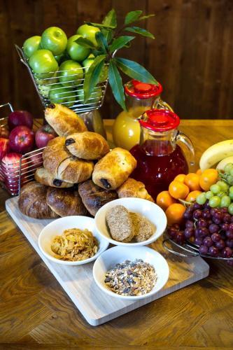 The Mitre By Innkeeper's Collection Hotel
