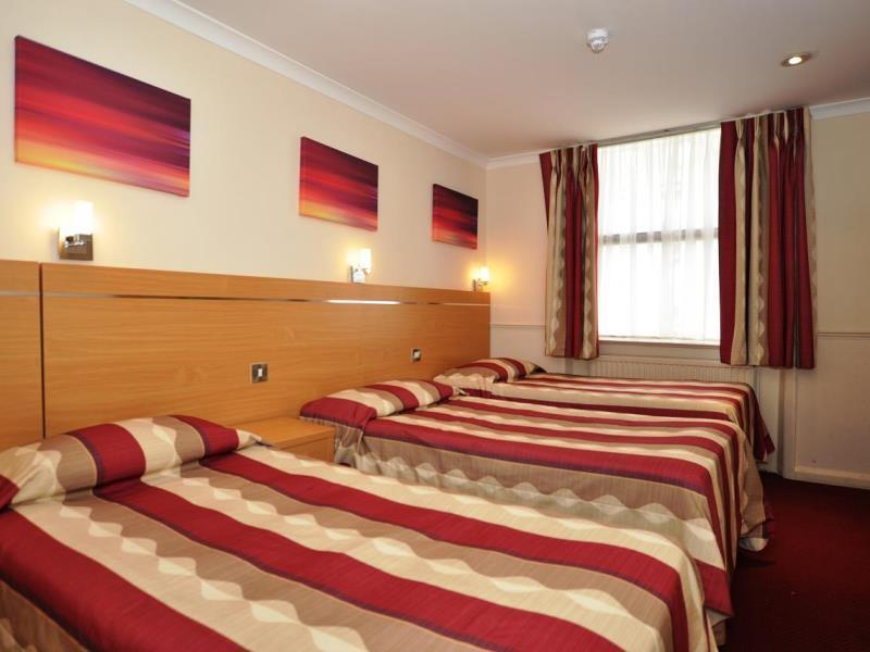 Hotel Queens Park 3*