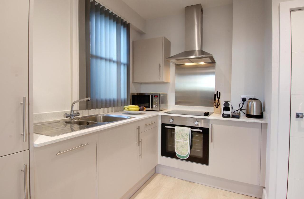 Heathrow By Manhatan Apartment
