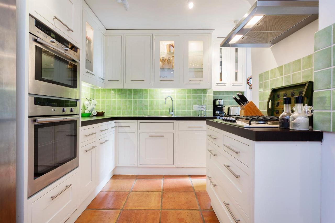 Veeve - South Kensington Garden Apartment * Londres