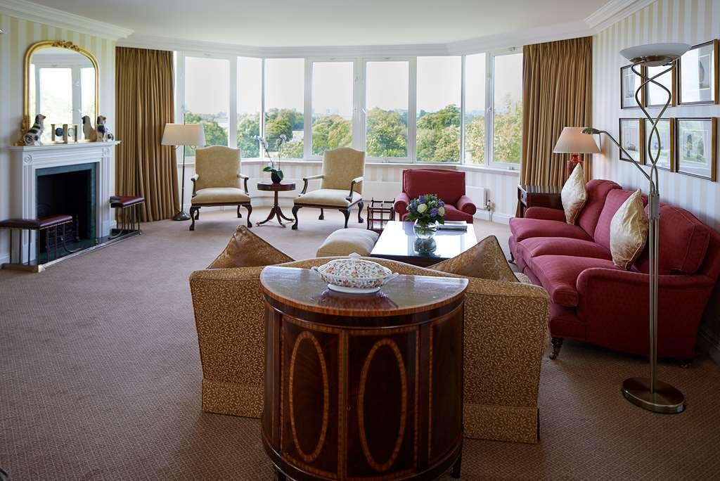 Aparthotel Cheval Three Quays At The Tower Of