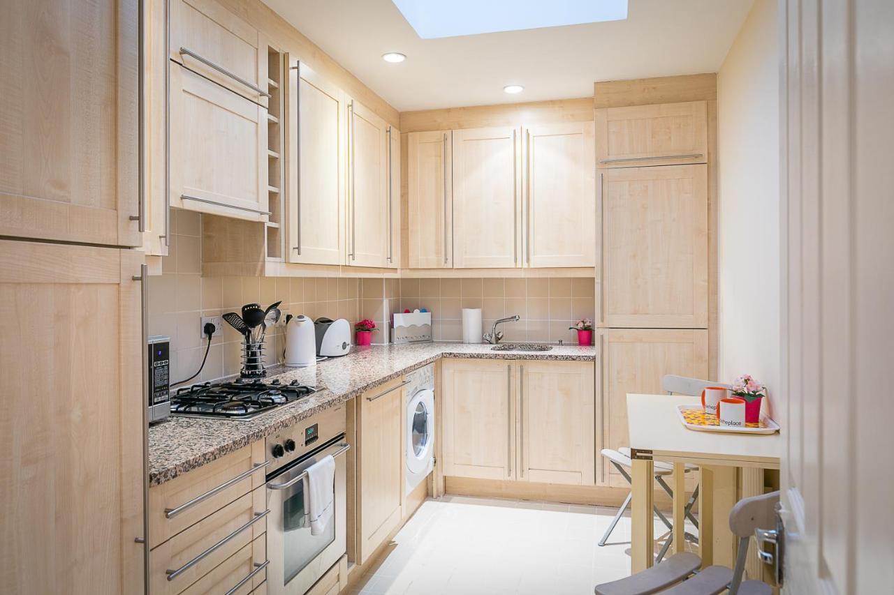 Apartment Oxford Street View *
