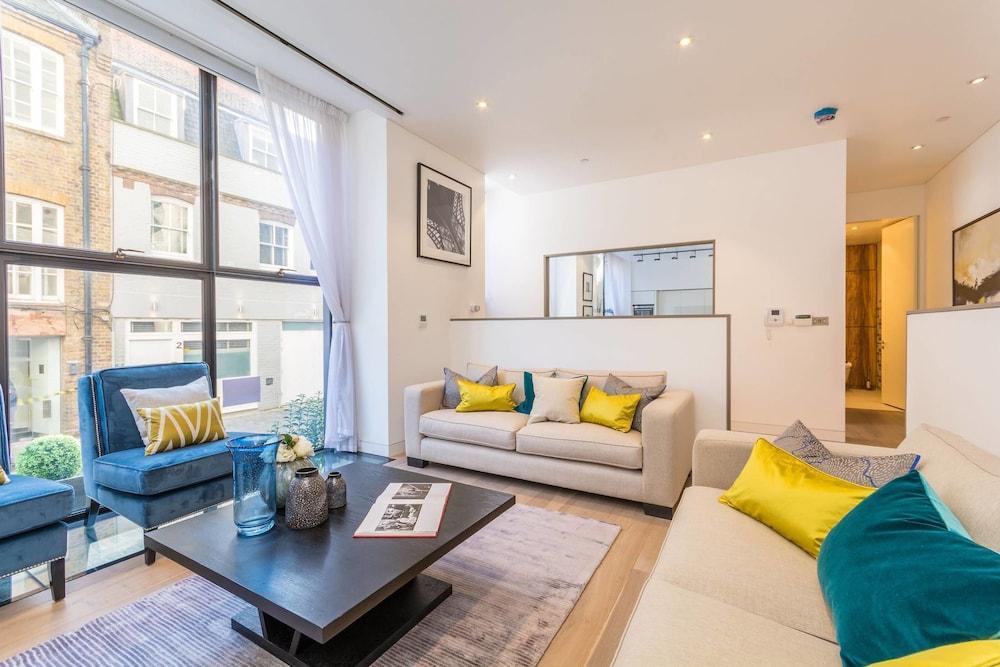 Urban Chic - Chiltern & Baker Apartment London