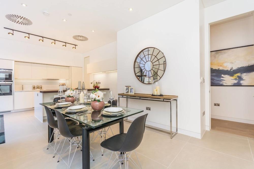 Urban Chic - Chiltern & Baker Apartment London
