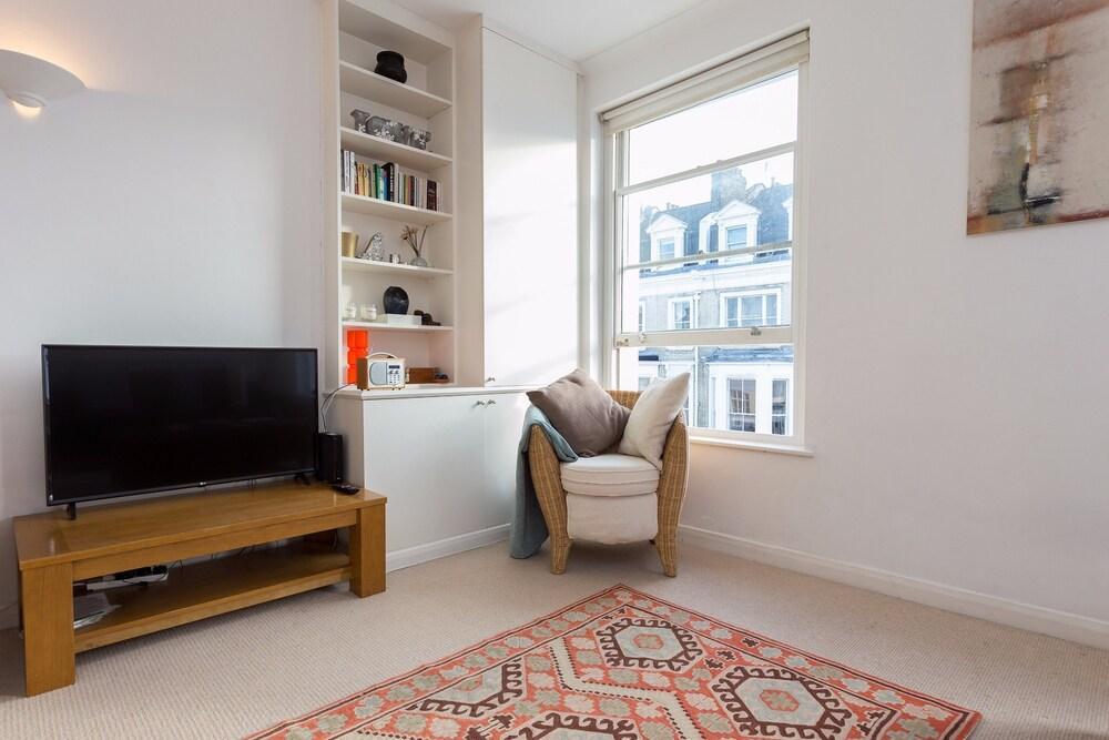 Hotel 1 Bedroom In Notting Hill Accommodates 2 London
