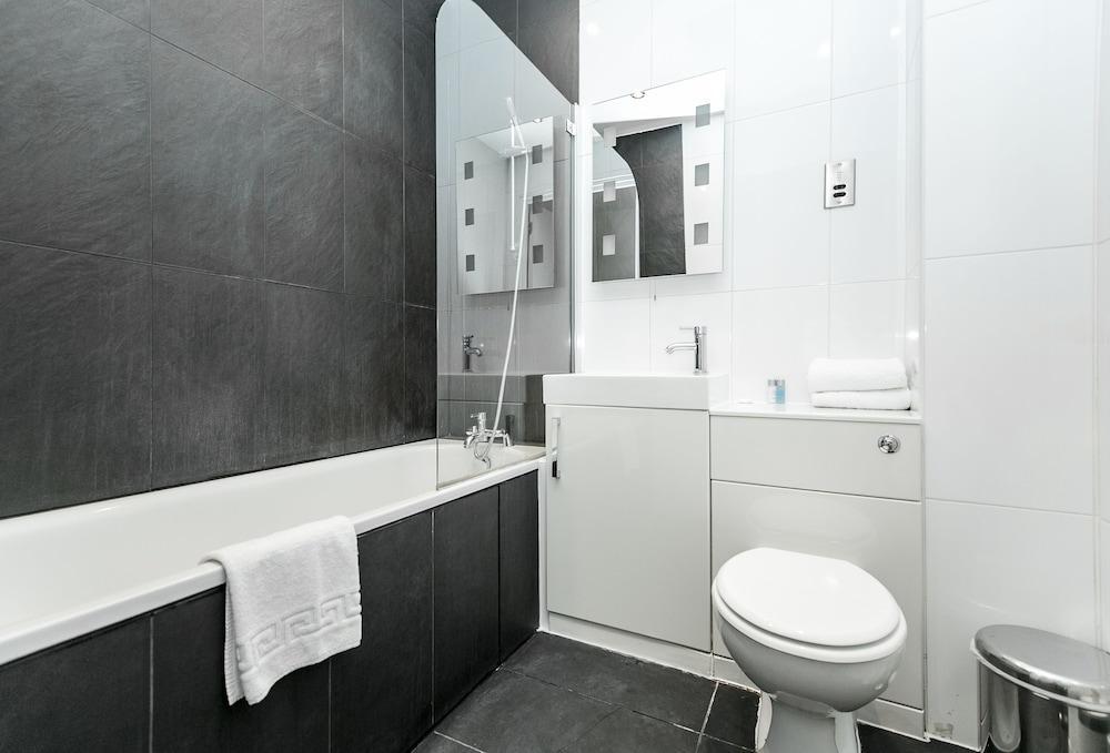 Aldgate Hotel