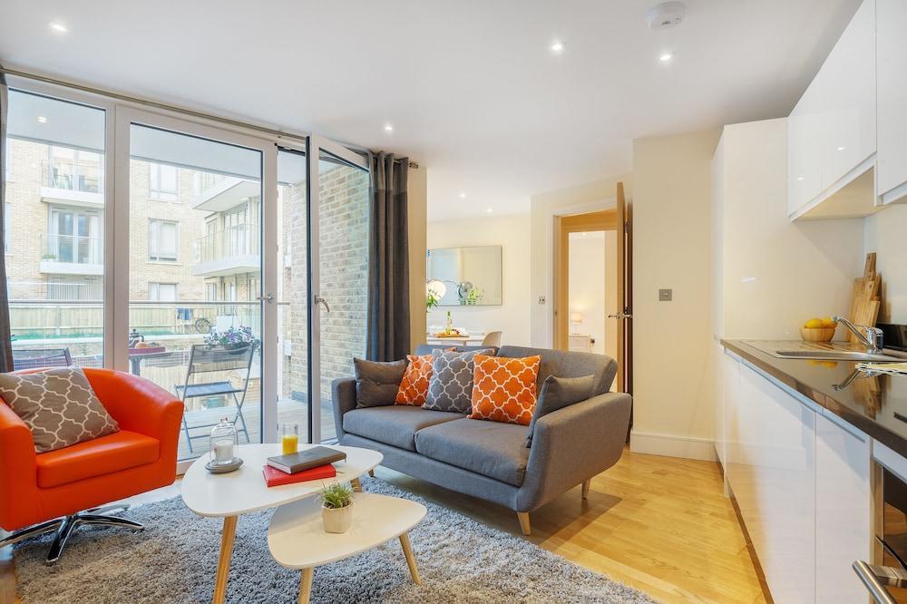 Two Bedroom In Limehouse 4* London