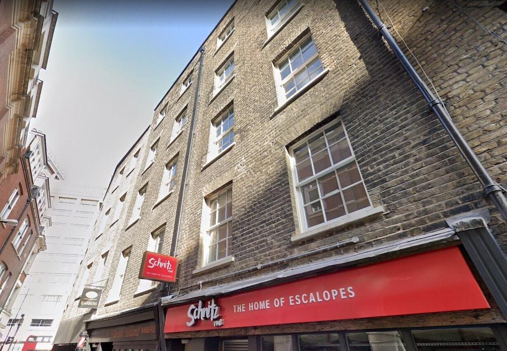 Artillery Lane * London