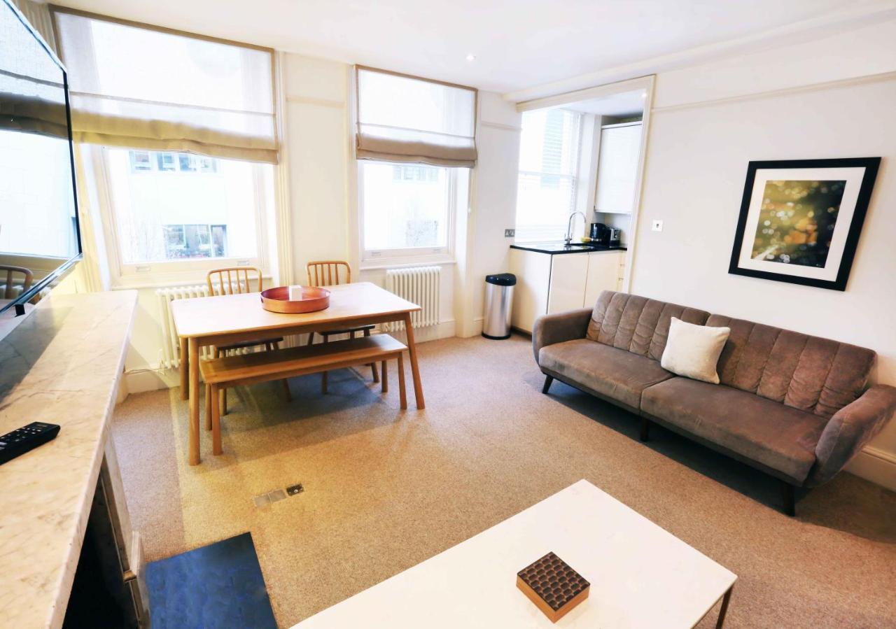 Apartment Flower Market Suites *